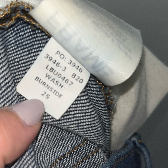 Classic Blue Women's Jeans - Picture 5 of 14